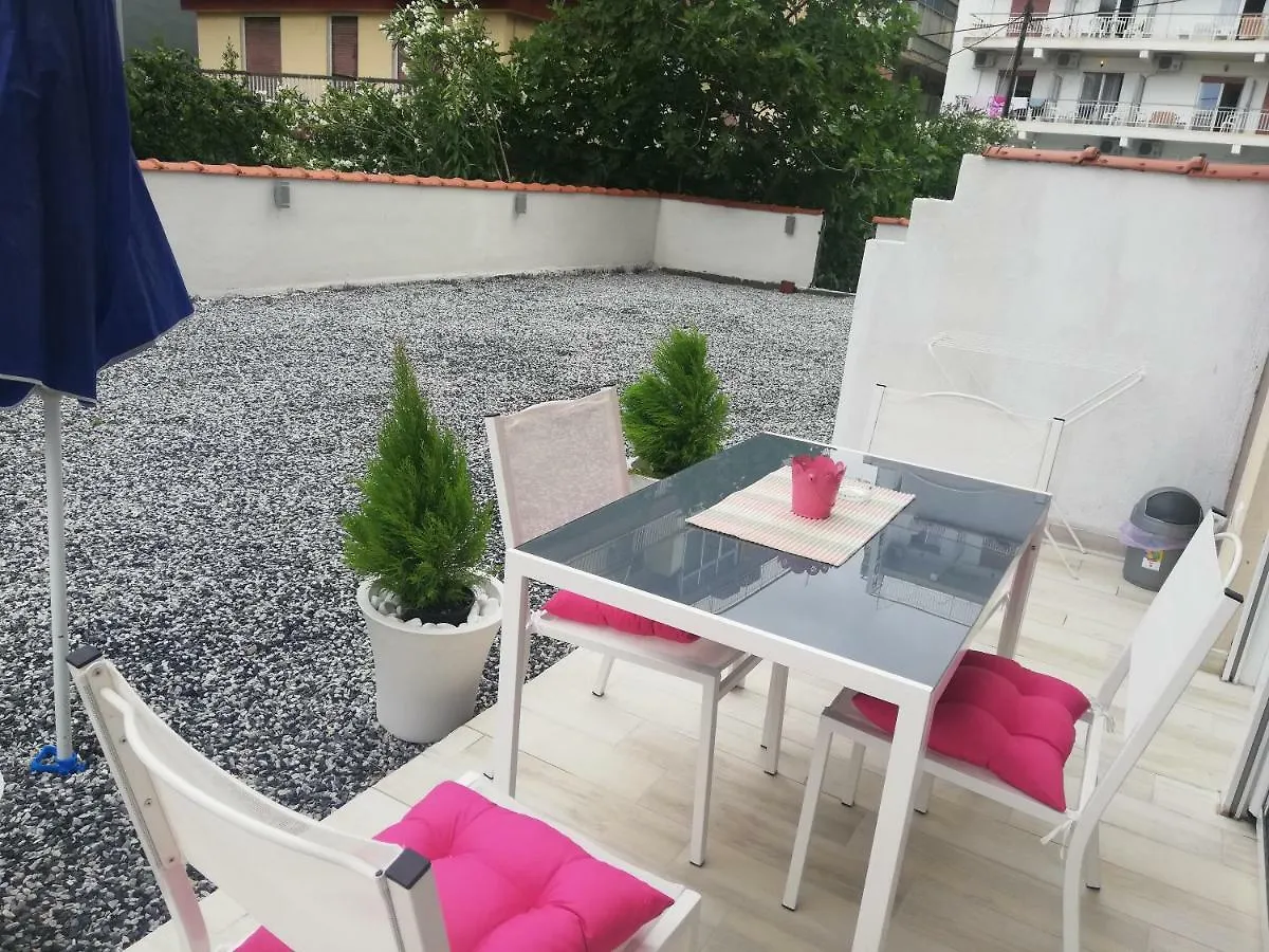 Crystal Blue Apartments Nea Kallikrateia